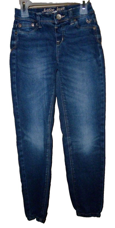 **JUSTICE JEANS** Girl's Denim Jeans Size ((10 S)) 98%Cotton* 2%Spandex.