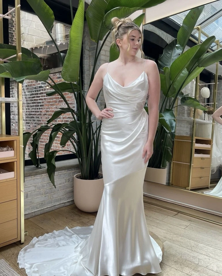 Silk Satin Wedding Dresses Spaghetti Straps Beach Mermaid Elegant Bridal Gowns - Image 2 of 4