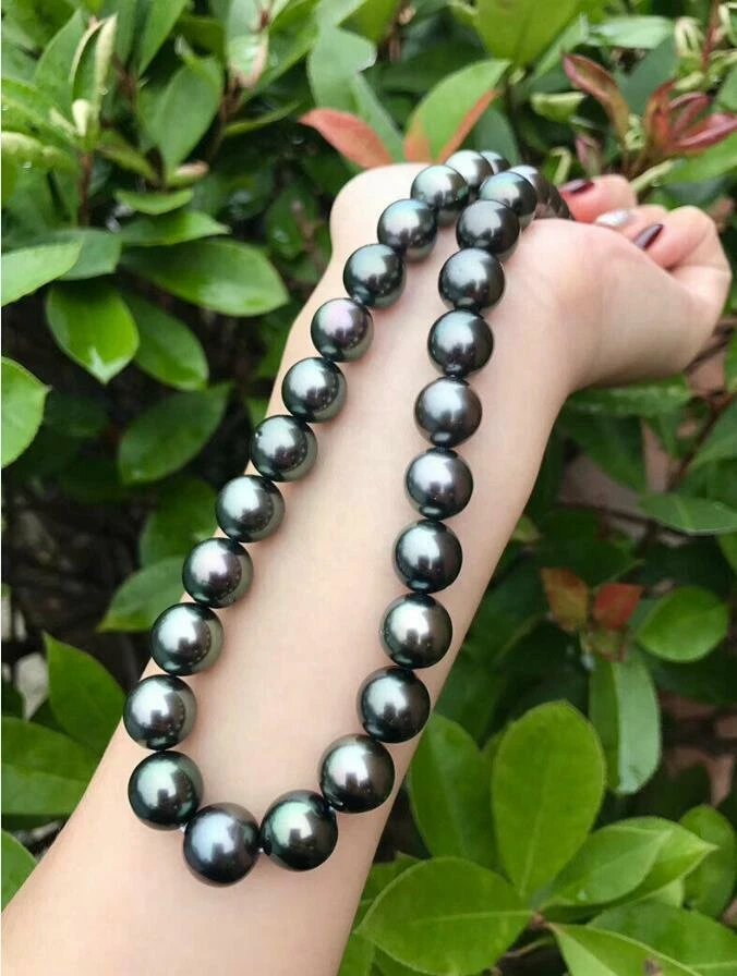 18inch AAAA luster 9-10MM real natural Tahitian black pearl necklace 14k Clasp - Image 3 of 4
