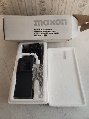 VINTAGE MAXON 6-CHANNEL 2-WAY RADIO MODEL SP-5050DHD 42-50MHz FM Transceiver