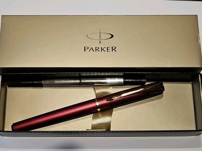 Parker Latitude,  Garnet Red, Rollerball,  In Geschenkbox Neu