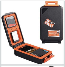 LYNCA Battery/Memory Card Storage Carrier