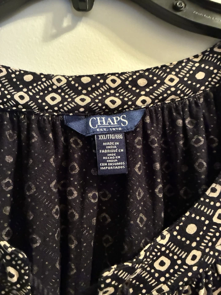 Túnica ligera de mezcla de algodón negra con manga globo CHAPS para mujer Geo XXL Foto 4 de 4