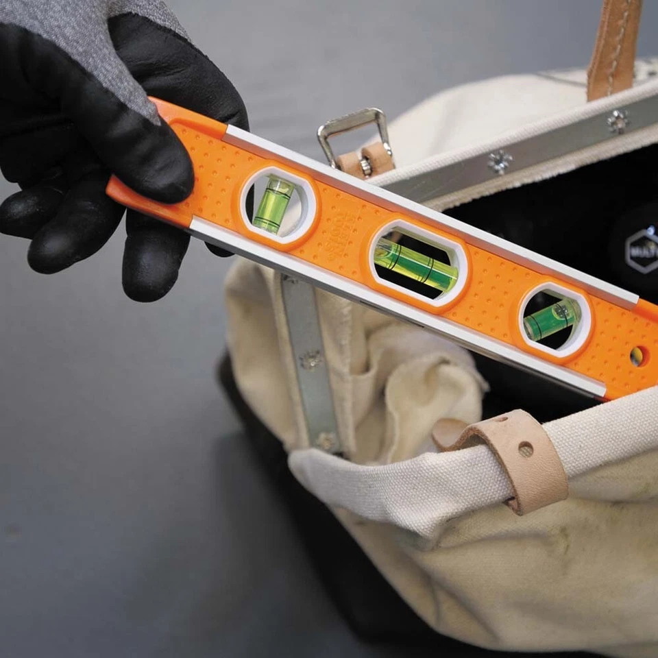 Klein Tools, Inc	LEVEL; 9 INCH TORPEDO PLASTIC LEVEL, 90, AND 45 DEGREES MAGN - Image 3 of 4