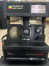 Vintage Polaroid Sun 660 Autofocus Instant Camera