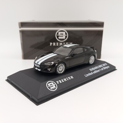 Triple9 Premium 1:43 Subaru BRZ 2013 LHD schwarz weiße Streifen T9P10023 *NEU*