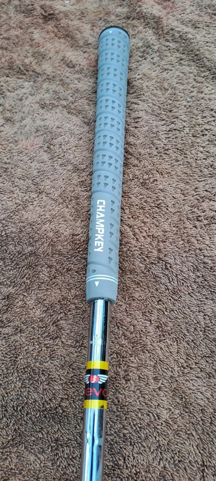 Golf Club Shorter 33" Putter ZEVO ZP6 RIGHT H new Grip Very Good Condition  - Image 4 of 4