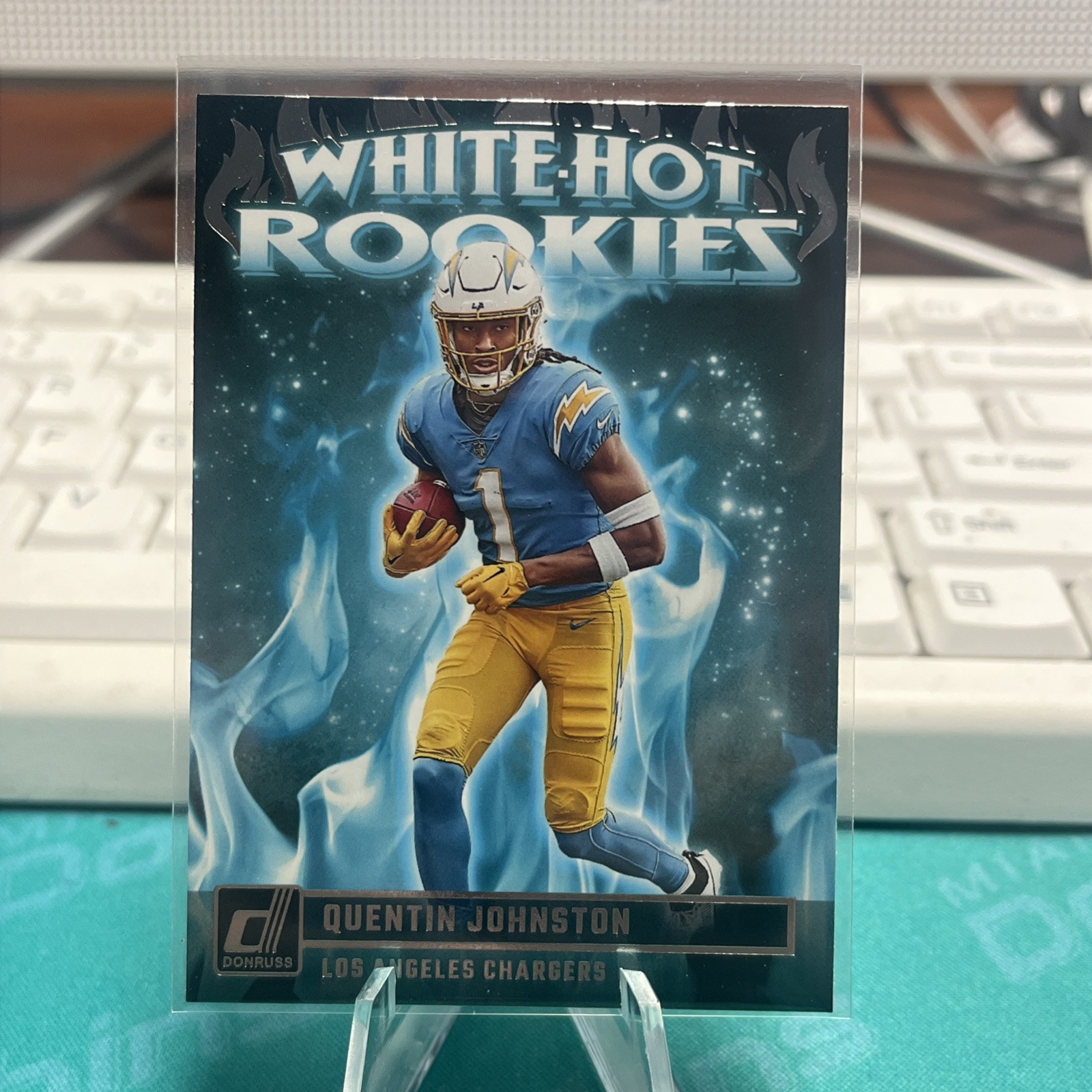 2023 Donruss White Hot Rookies Quentin Johnston Chargers WHR-4 RC