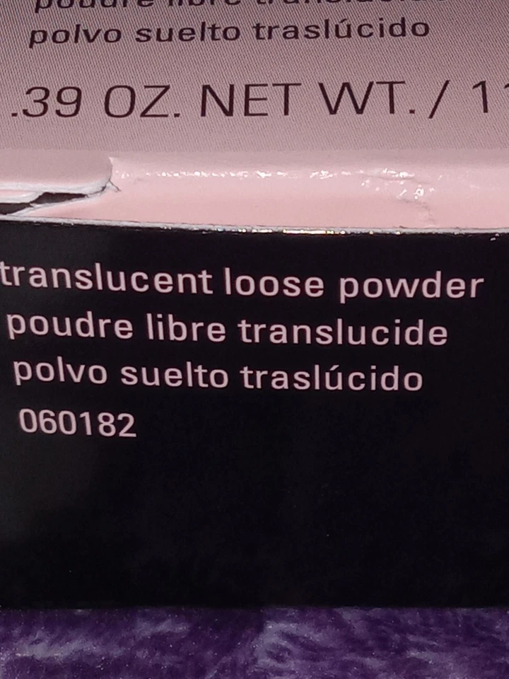 New In Box Mary Kay Translucent Loose Powder Full Size - Image 3 of 3