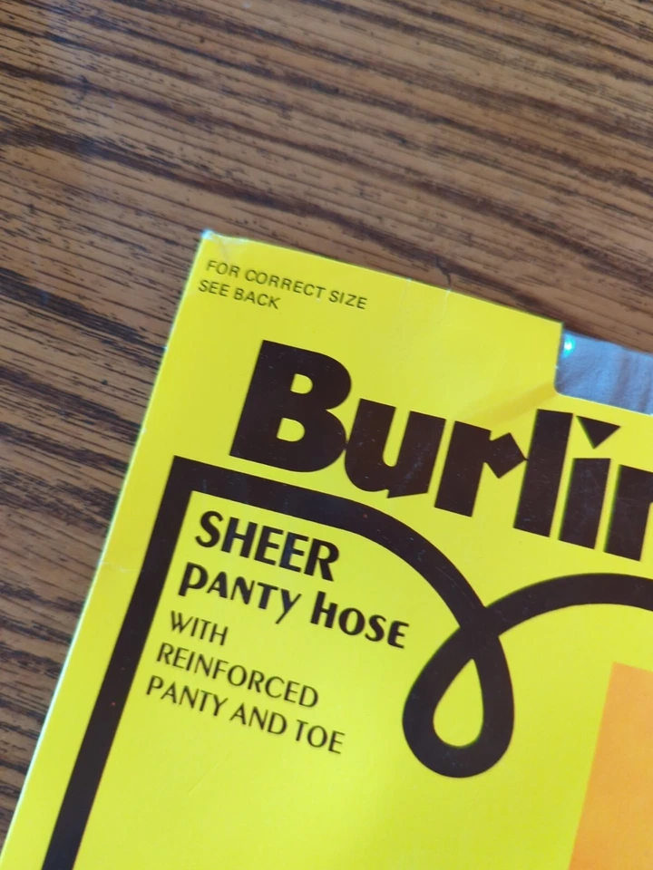 New Vintage Burlington Sheer Pantyhose Reinforced Panty & Toe Dove Grey Small - Image 2 of 4