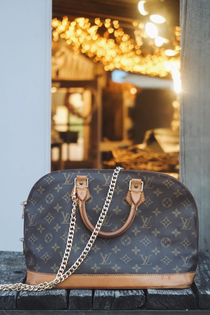 Louis Vuitton Vintage Louis Vuitton Alma Monogram Canvas Hand Bag