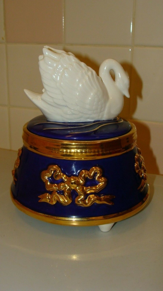 Teleflora Vintage Porcelain SWAN Music Box Trinket Jewelry Box