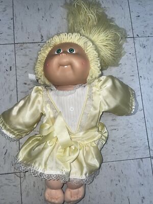 cabbage patch doll Yellow Silk Dress Blonde Hair And Buck Teeth | eBay cabbage patch doll Yellow Silk Dress Blonde Hair And Buck Teeth | eBay
