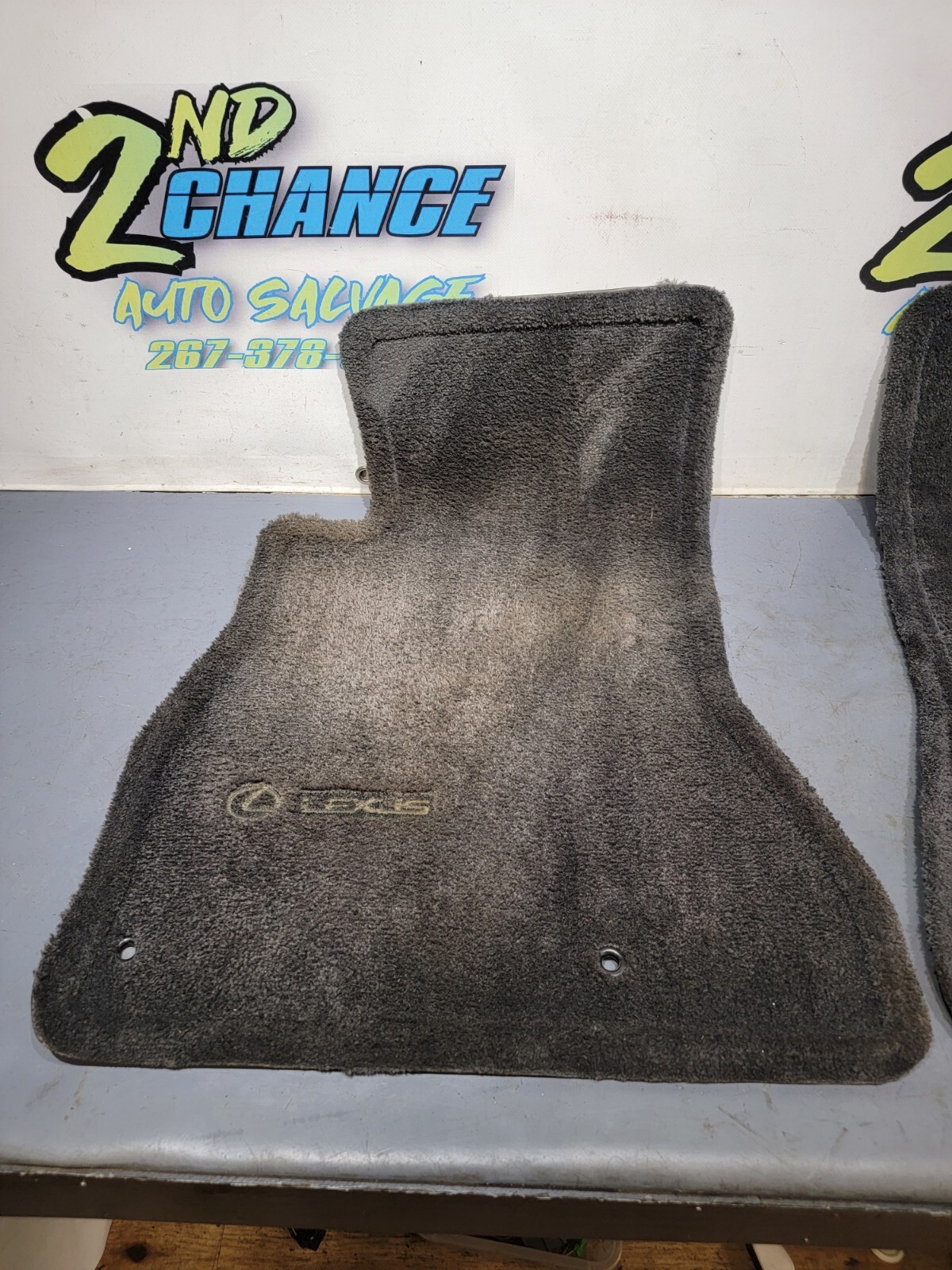 0210 Lexus SC430 CARPET FLOOR MATS LEFT RIGHT Black OEM PT20824010