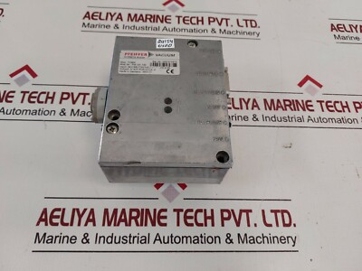 Pfeiffer Vakuum PM C01 720 Turbo Pumpensteuerung TC600 0-140V 6.5A 0-1500HZ
