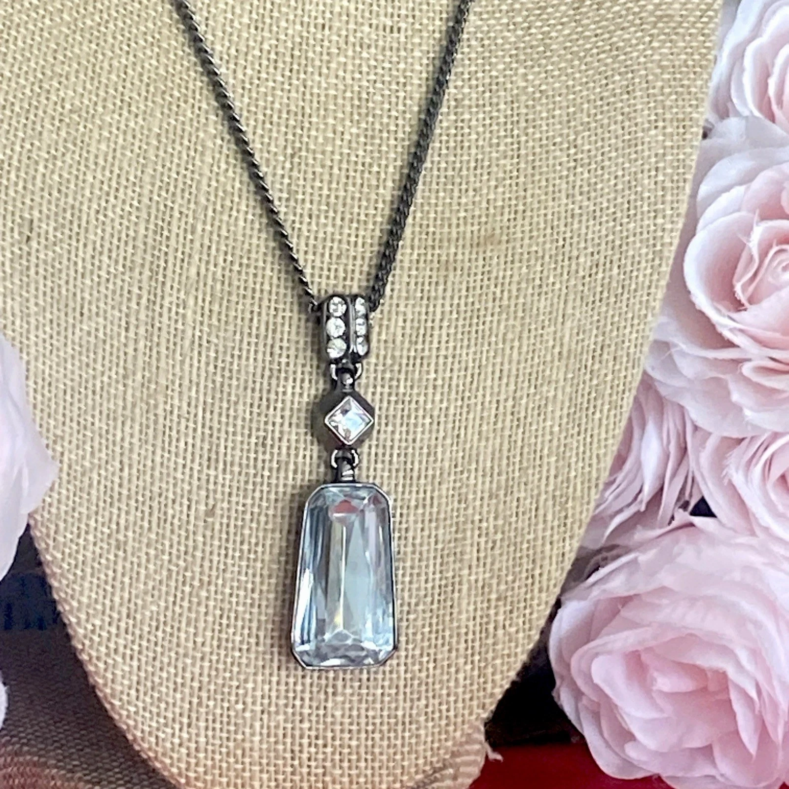 VENDITA FLASH Collana Vintage Firmata Givenchy Cristallo Swarovski Trasparente Gunmetal Pendente