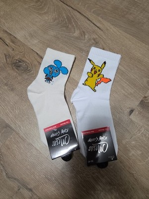 Neu mit Etikett, 2 Paar Pikachu SOCKEN, Gr. 36-40, Unisex