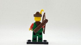LEGO minifigure Red Forestman cas140a Castle Forestmen 6054 small yellow plume