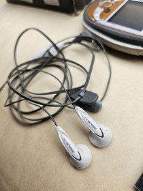 Nokia N-Gage QD Console &ndash; PAL AU &ndash; Box, Manuals, Charger, Headset + Case 