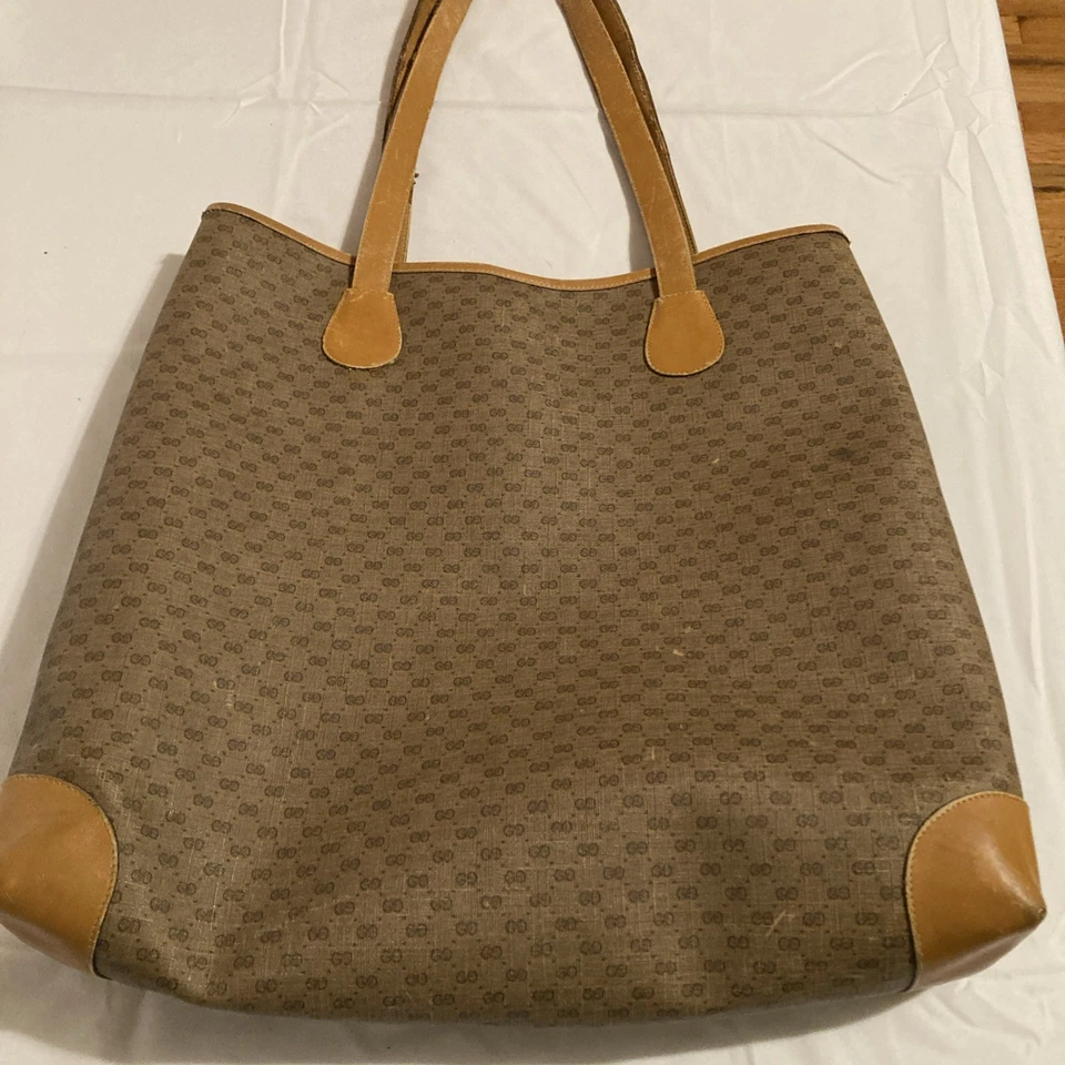 Подлинный винтажный Gucci сумка с короткими ручками 1980-х отличном состоянии - Изображение 3 из 4