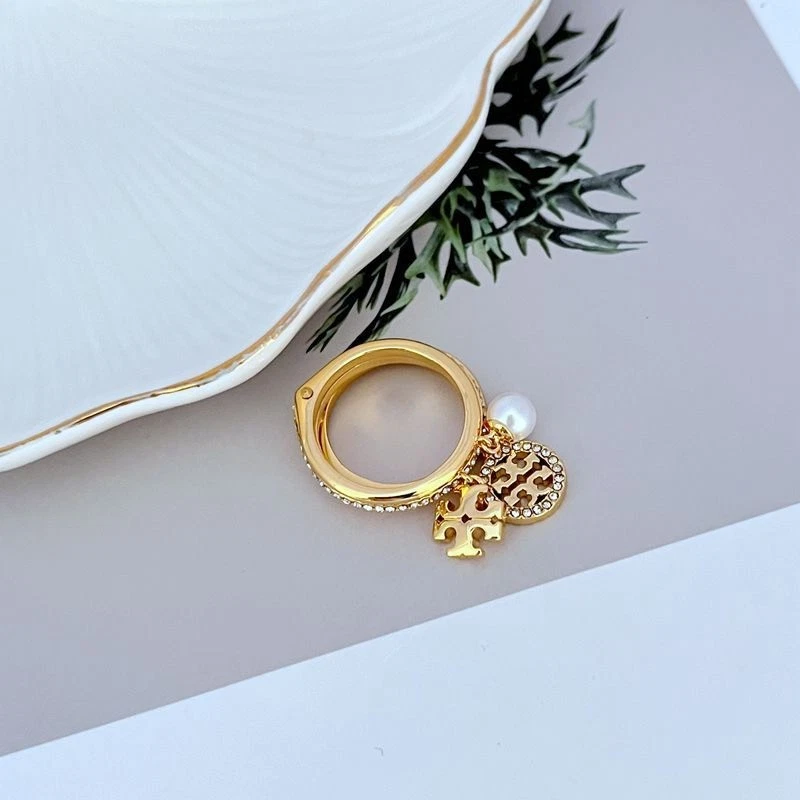 ¡Nuevo! Pavé Tory y Perla 3 Anillos con Bolsa de Joyería Tamaño:8 Foto 3 de 4