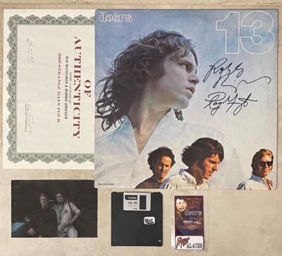 ROBBY KRIEGER RAY MANZAREK AUTOGRAPH SIGNED DOORS 21ST CENTURY TOUR LP PIX BADGE