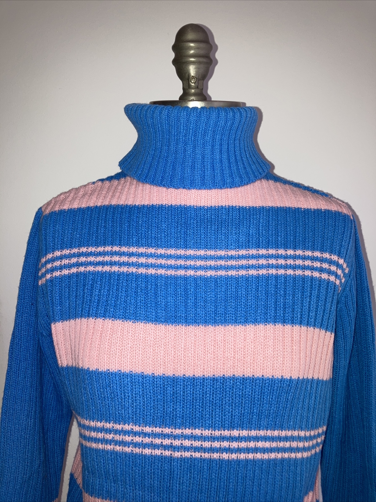 Vintage "Telsalda of London" 1970s Blue/Pink Striped Sweater, 36" Bust 2