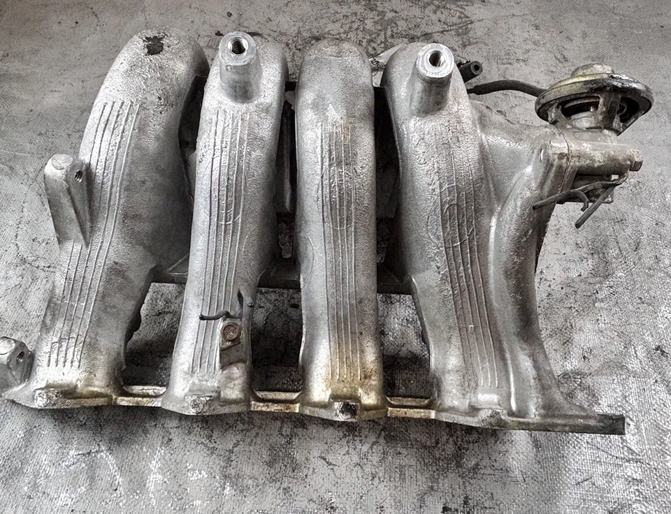 1997 MITSUBISHI ECLIPSE GS SPYDER 2.4L INTAKE MANIFOLD OEM - Image 4 of 4