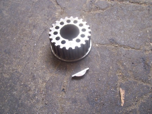 Daihatsu Cuore L7 L701 (99-03) : Kurbelwellen-Zahnriemenrad mit Sperrkeil