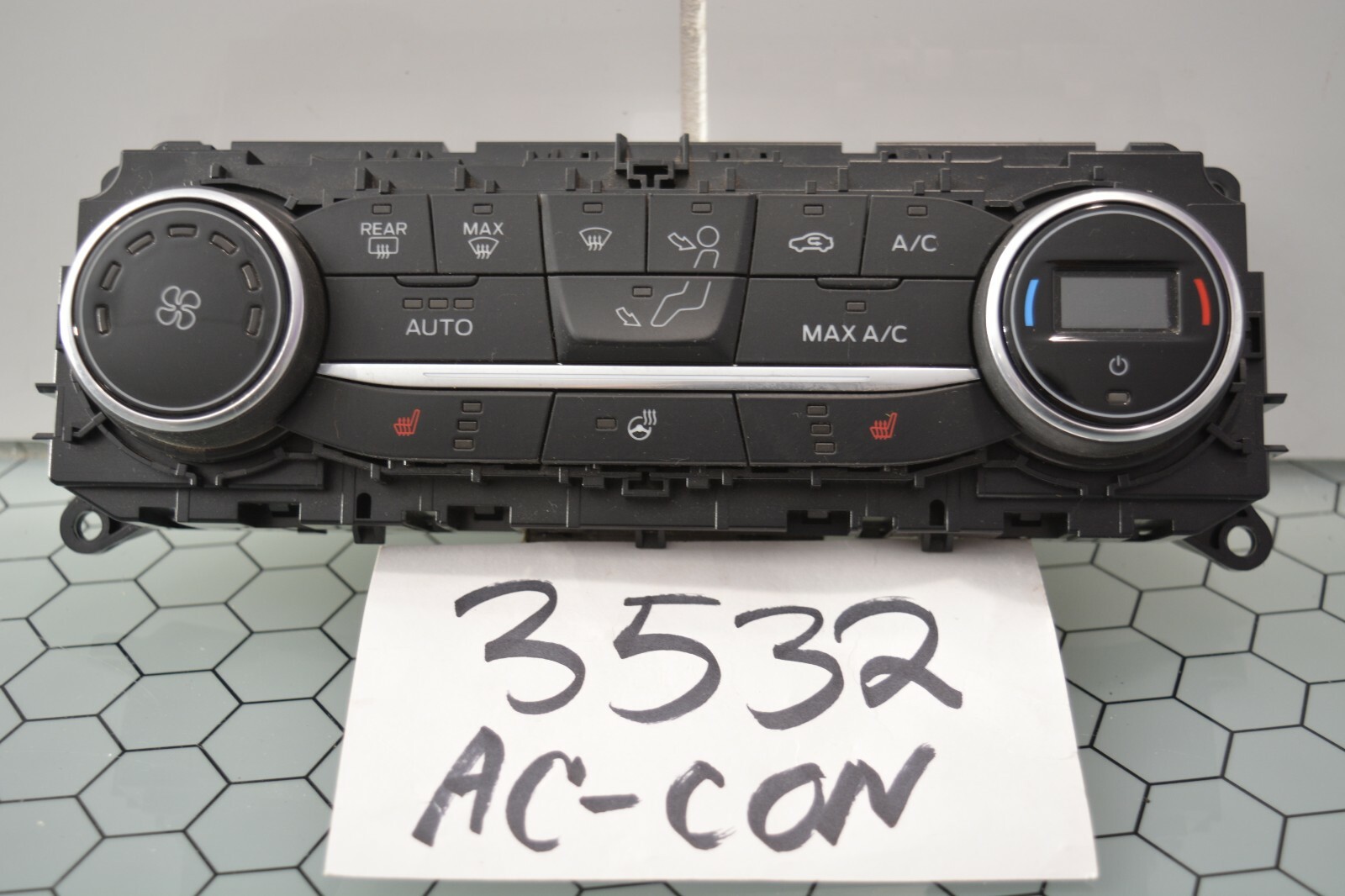 18 19 Ford EcoSport AC and Heater Control Used Stock #3532-AC 