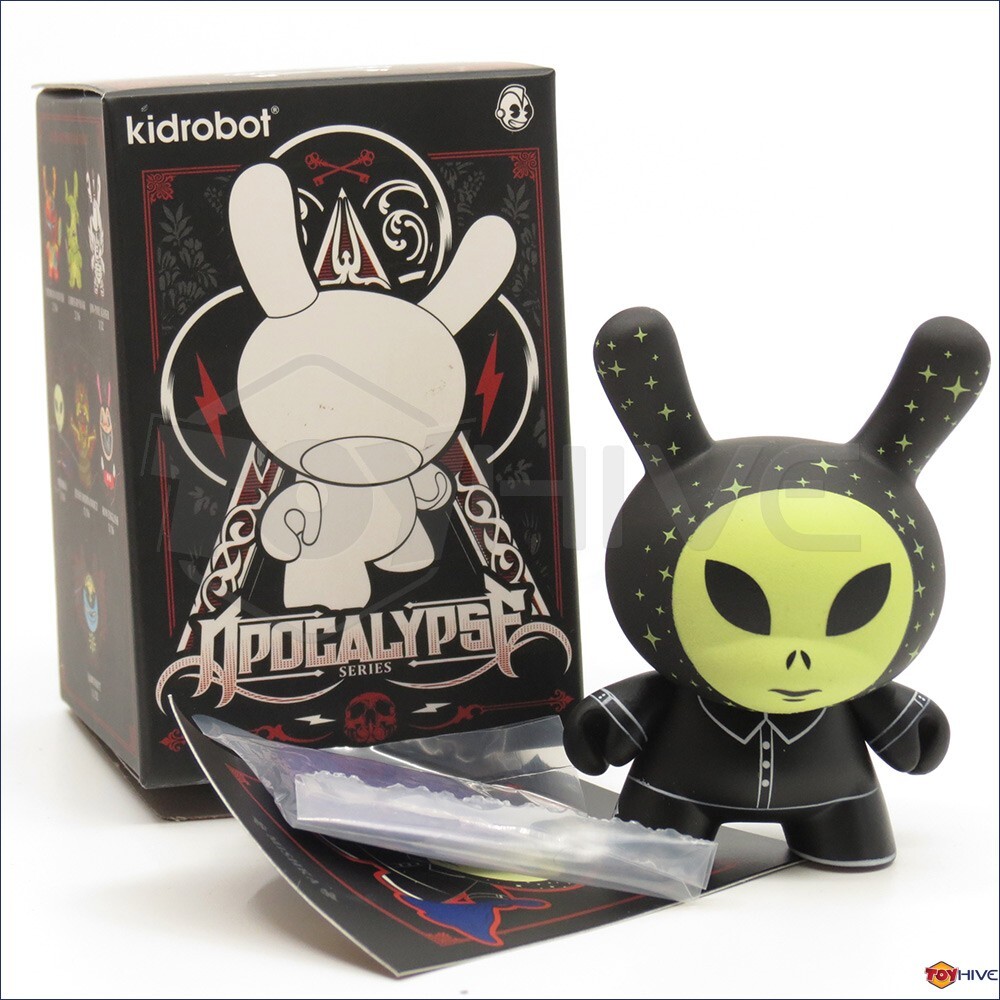 Kidrobot Dunny 2012 Apocalypse series Untitled Alien Mishka 3-inch