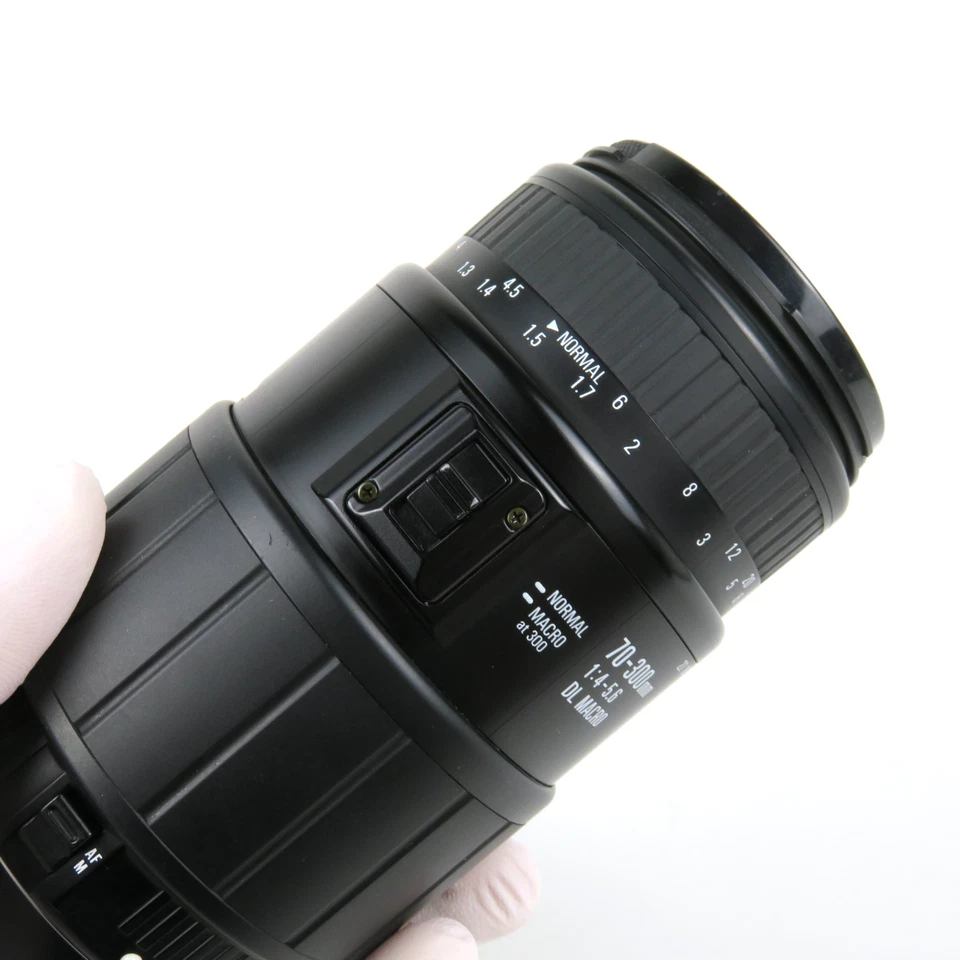 Sigma 70-300mm 1:4-5.6 Telephoto Zoom Lens for Sony Nikon Digital - Bild 4 von 4