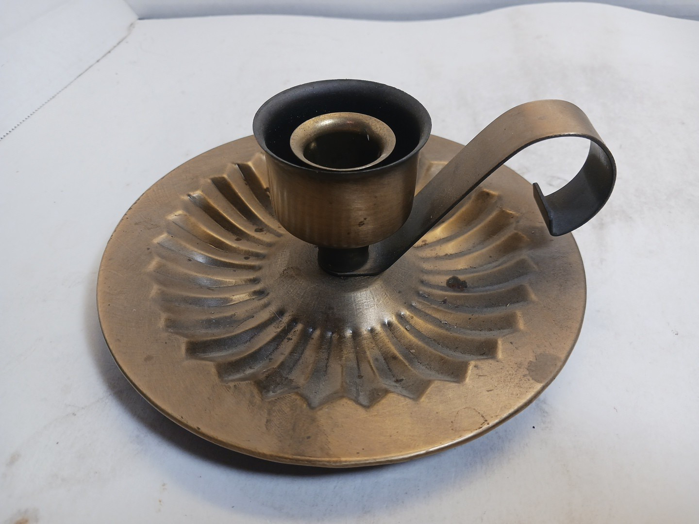 Vintage Style Metal Brass  6" Diameter Handle Taper Candle