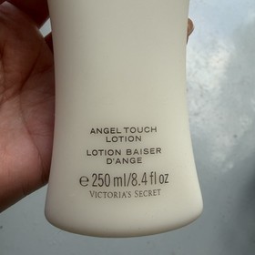 Victoria's Secret Dream Angels DIVINE Angel Touch Lotion 8.4 oz New DISCONTINUED