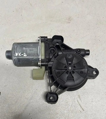 VW GOLF VII 5G1, BQ1, BE1, BE2 Fensterhebermotor vorne links 35878826