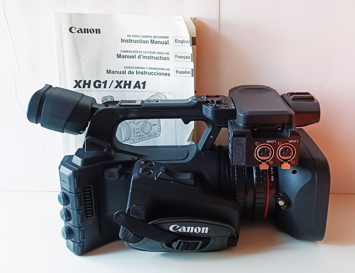 Excellent Condition W/ Accessories