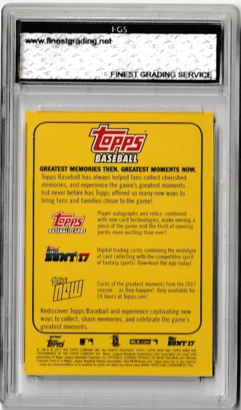 Roberto Clemente Pittsburgh Pirates 2017 Topps Great Moments Graded Gem Mint 10 - Image 4 of 4