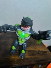 Beast Lab Shark Beast Creator Experinment Action Figure Light Sound Toy Works