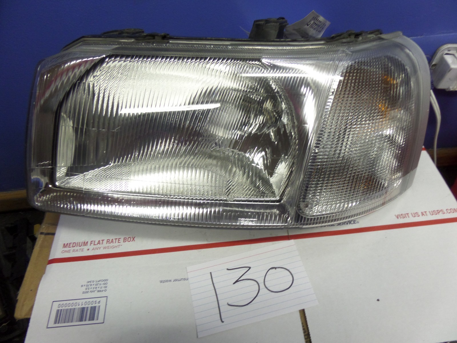 02 03 Freelander Driver side Headlight Headlamp Front light 