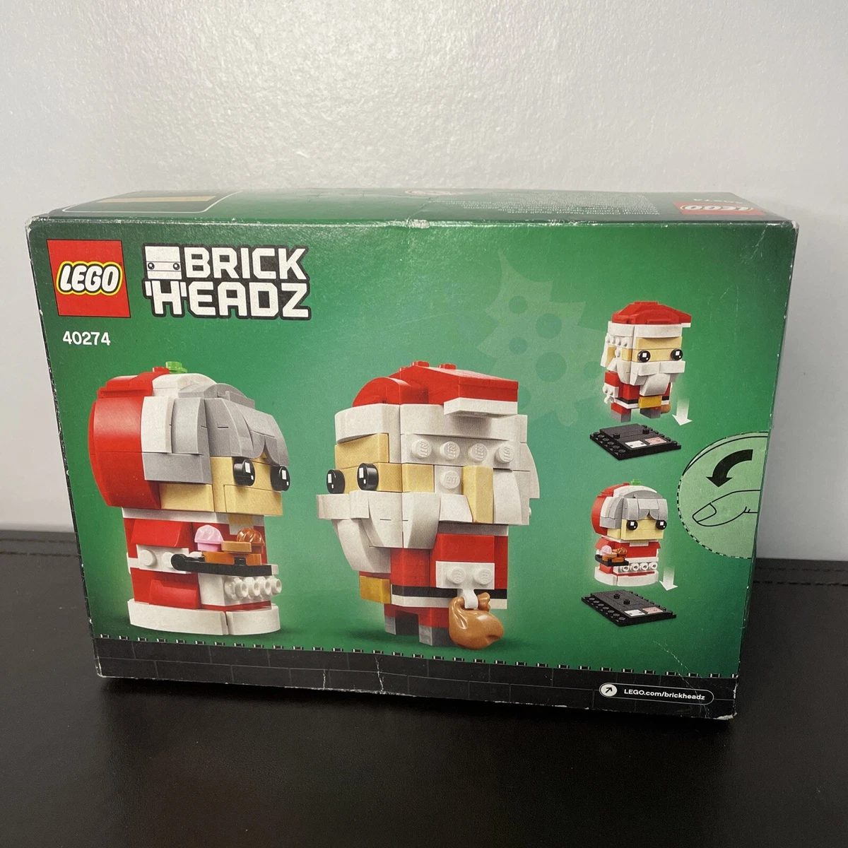 Lego brickheadz santa on sale and mrs claus
