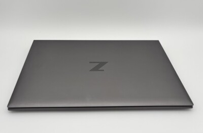 HP ZBook FireFly 15.6 G8 Laptop I7 / 512 GB / 32 GB / TOUCHSCREEN
