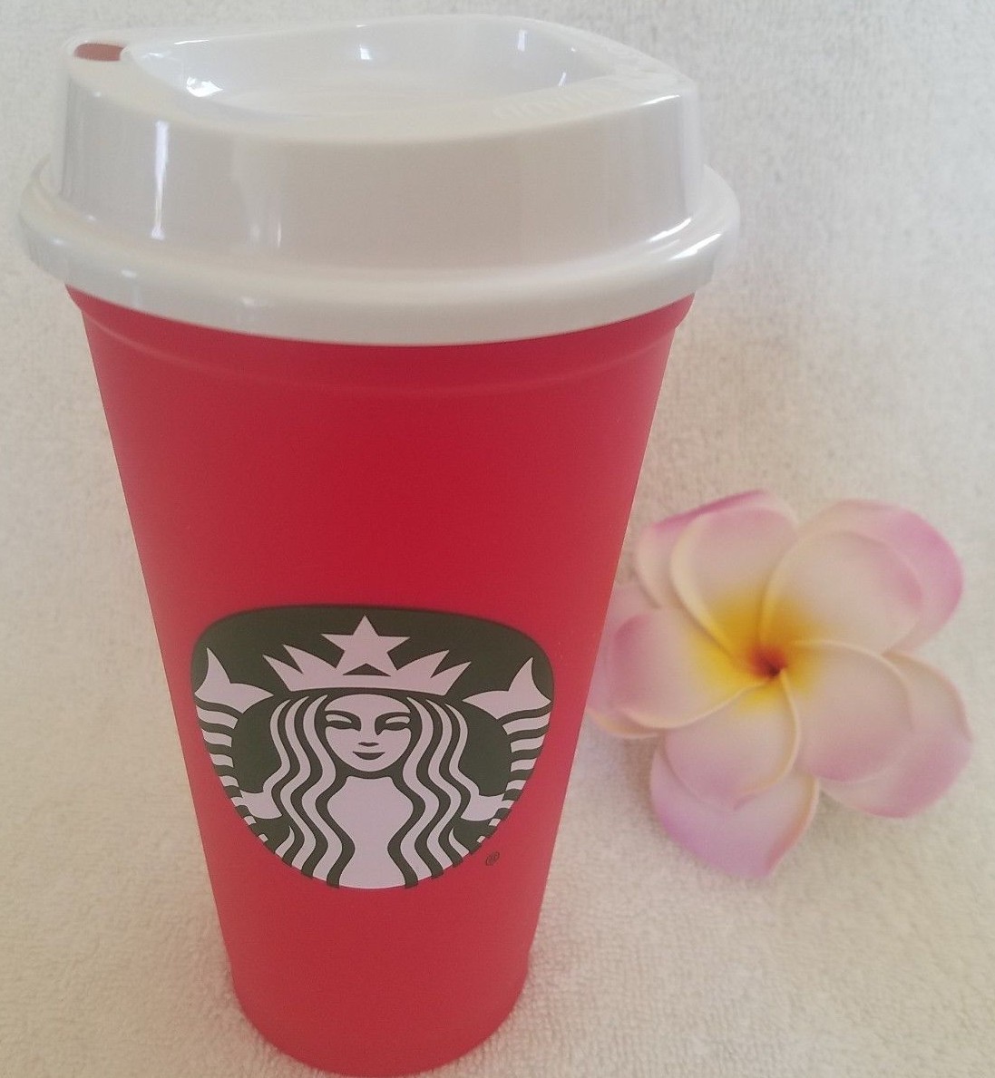 Starbucks***RED CUP***2018 Reusable GRANDE Plastic COFFEE/TEA CUP~~~BRAND  NEW