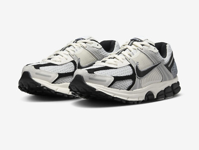 Nike Zoom Vomero 5 Photon Dust Black Sneaker Schuhe Silber 38 US 7 HQ1182-001