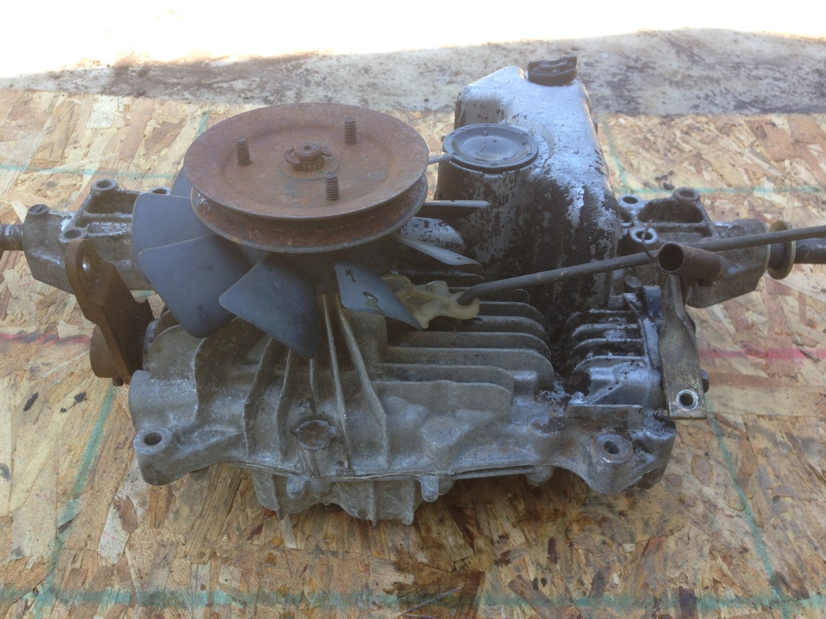 Simplicity Regent Transaxle Foot-Operated Hydrostatic Tuff