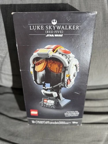 LEGO Star Wars: Luke Skywalker (Red Five) Helmet (75327) New Sealed Retired Set