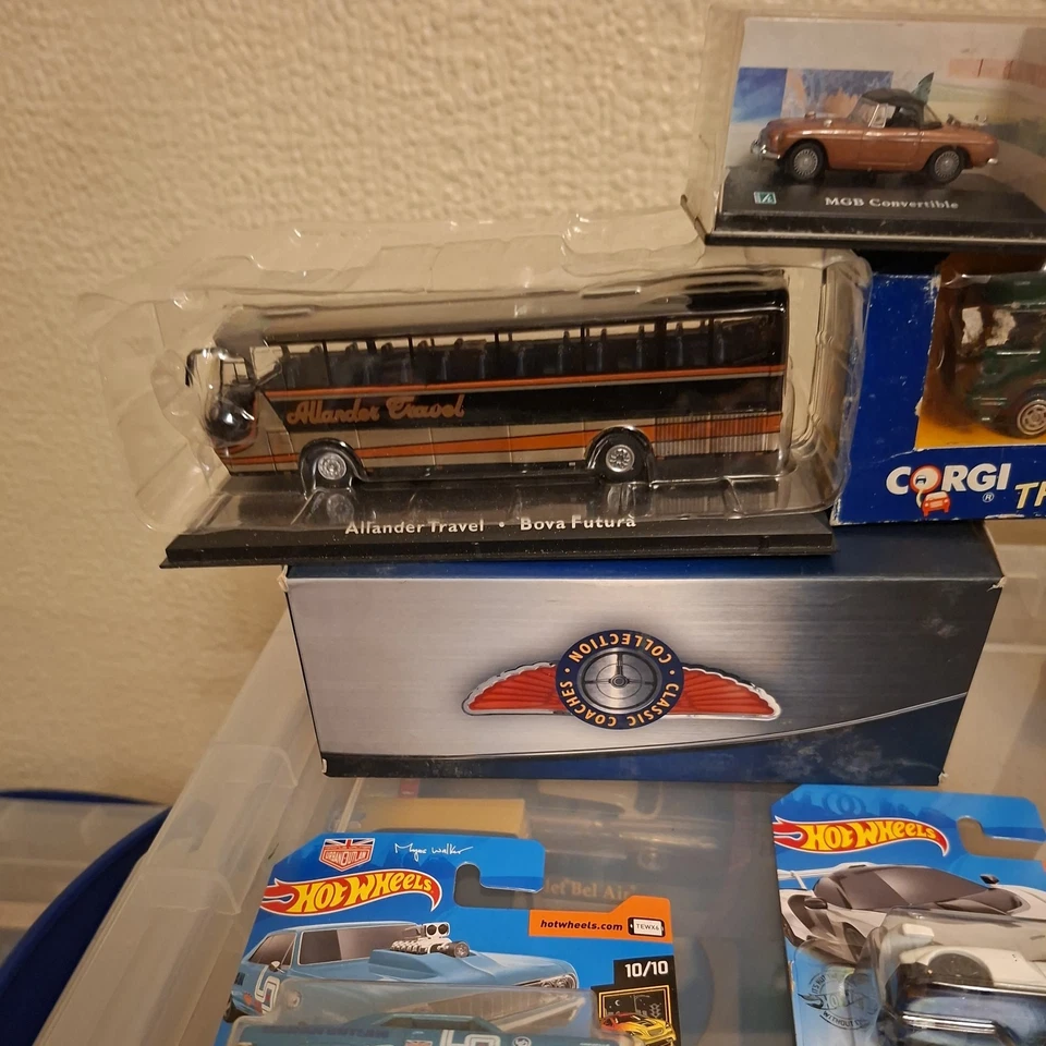 Hotwheels.  Corgi. Matchbox. Lote de trabajo Atlas.etc X 20. Solo Reino Unido (41) Foto 2 de 4