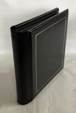 TAP Parade Black 5" x 3.5" Mat 10 Page Photo Album for 20 Photos