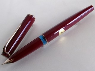 Montblanc No 24 Fountain Pen Burgundy GT 14C EF Nib
