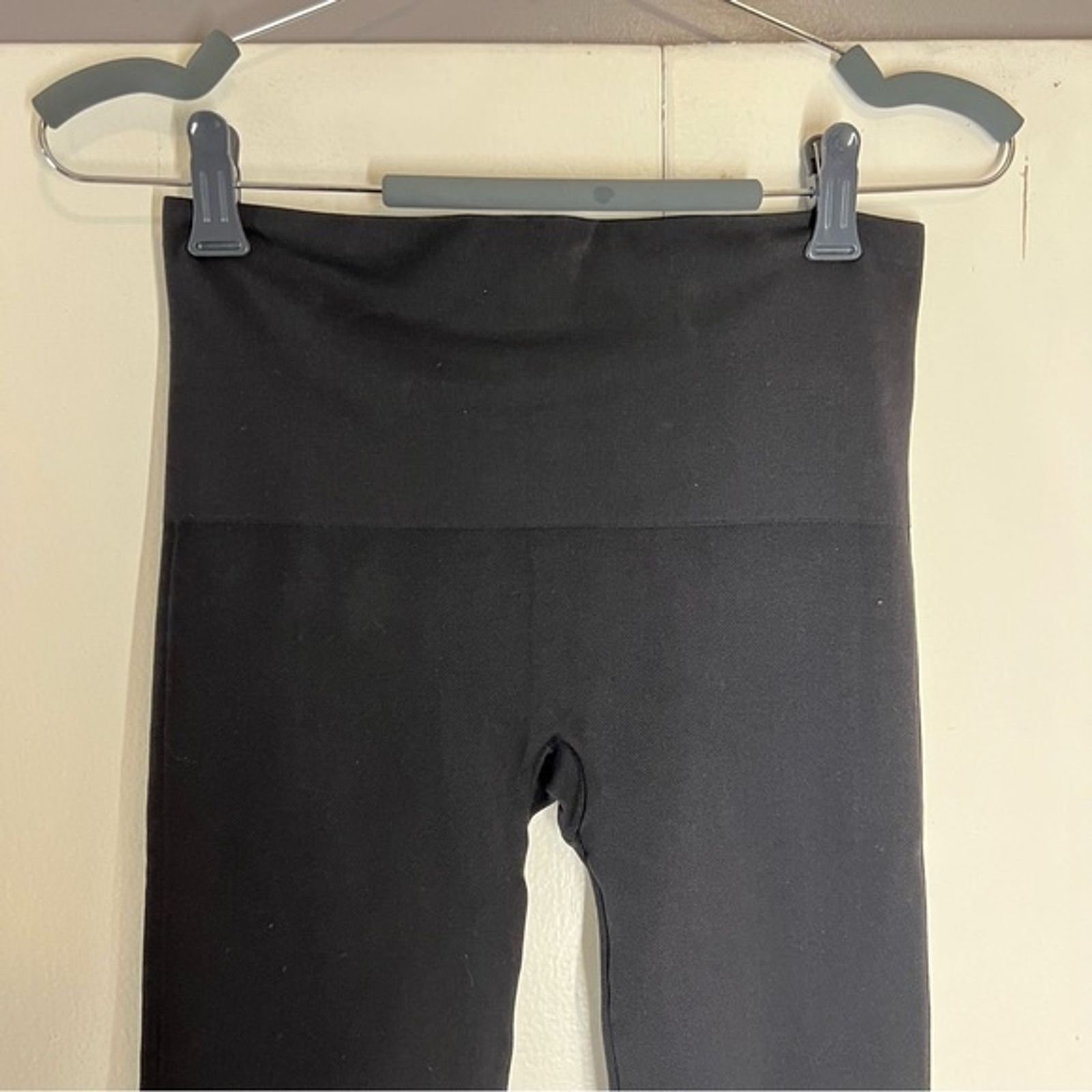 SPANX Stretch Pull On Solid Black Classic Legging… - image 2