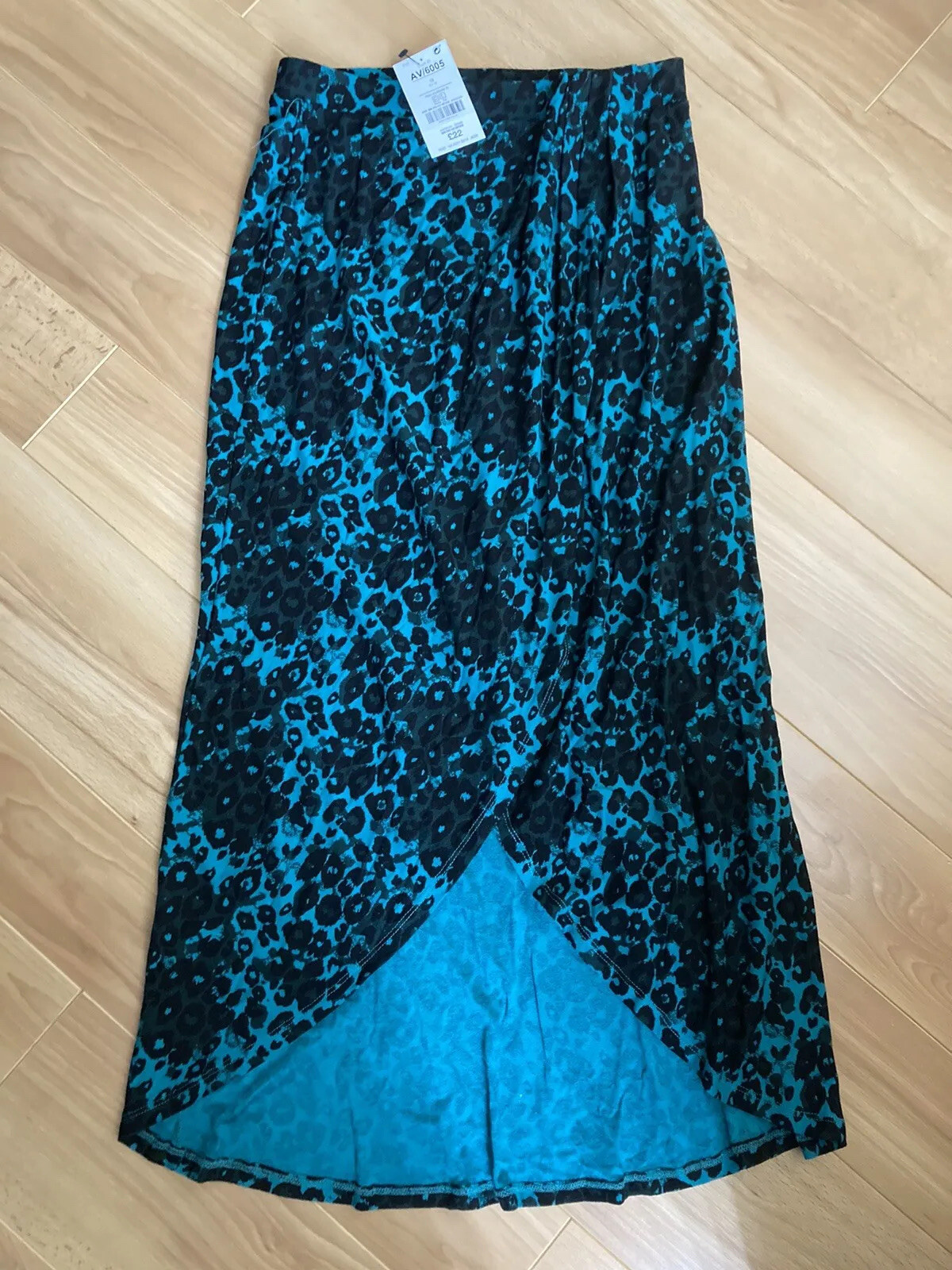 Picture 1 of 5